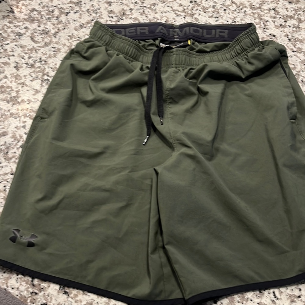 Under armour medium loose fit shorts